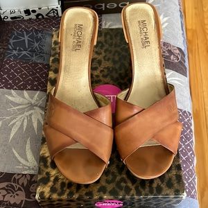 Size 10 MK sandals